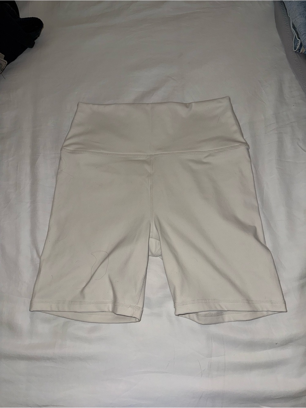 Set active White Women’s Bike Shorts
